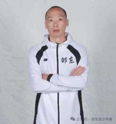 美国篮球训练计划一整套_0